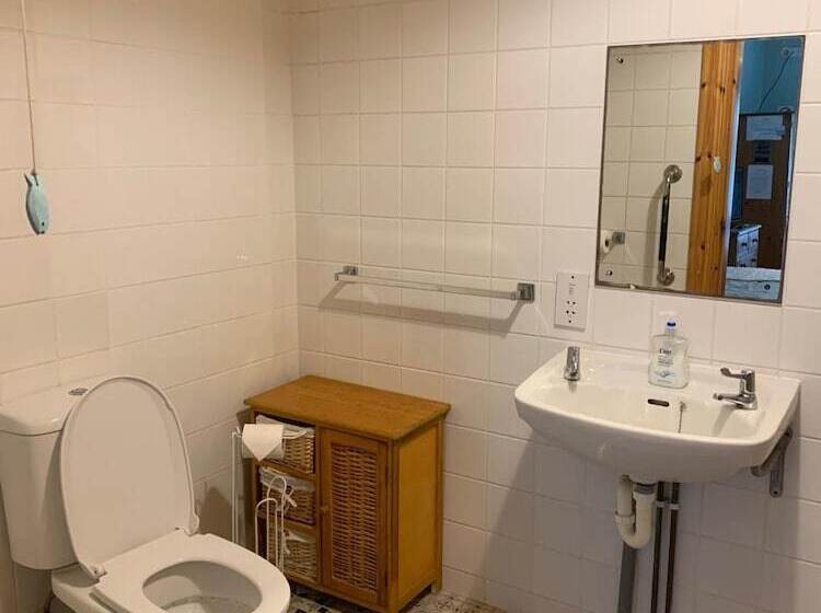 Ashfield Bed & Breakfast