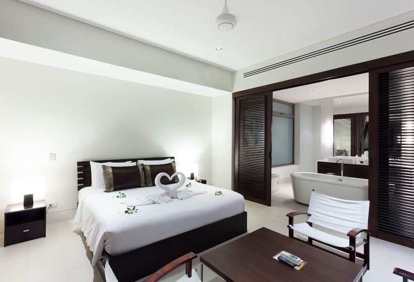 Baan Yamu Private Villa By Resava