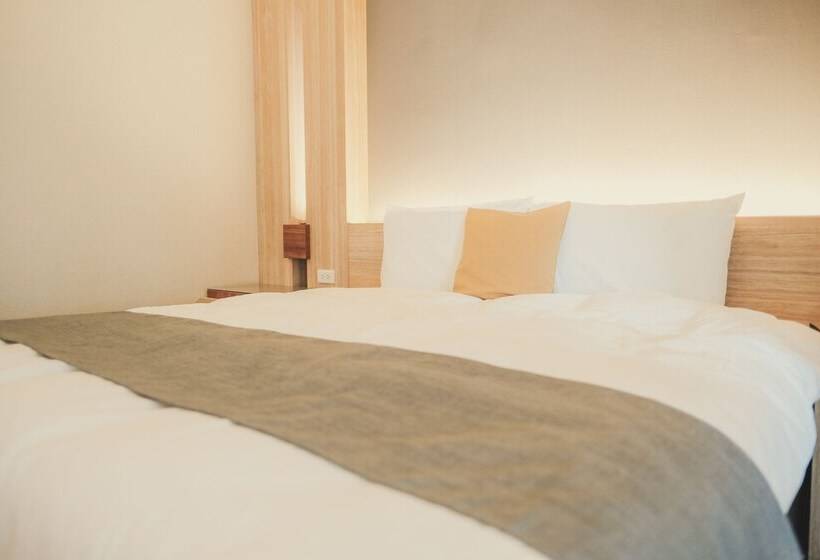 تختخواب و صبحانه Afternoon Resort