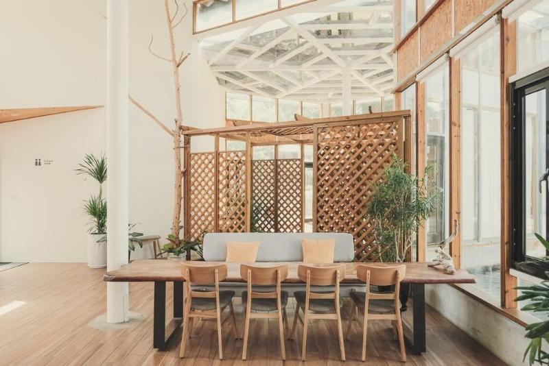 تختخواب و صبحانه Afternoon Resort