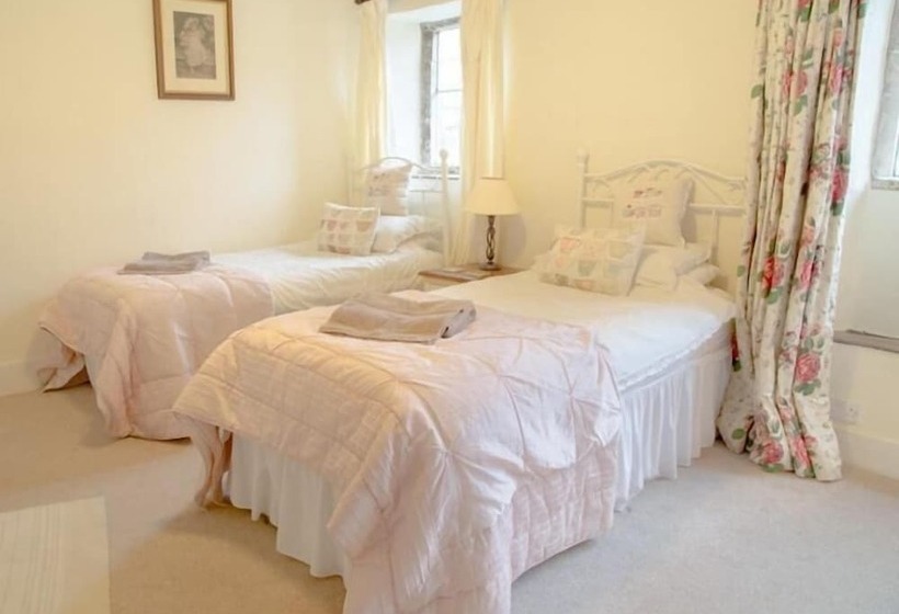 مبيت وإفطار Bantam Tea Rooms