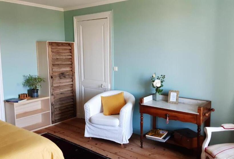 Bed and Breakfast Chambres D Hôtes Les Jardins De La Cathédrale