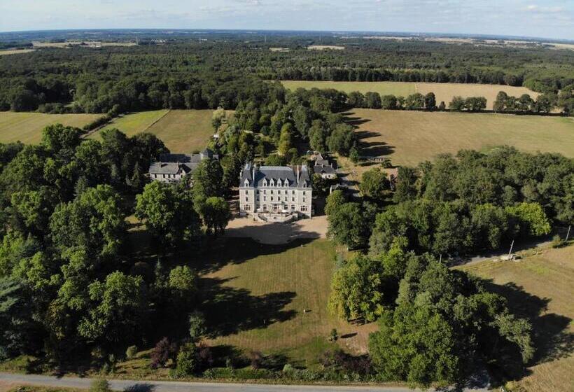 민박 Chateau Du Gerfaut