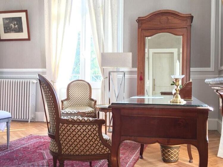 민박 Chateau Du Gerfaut