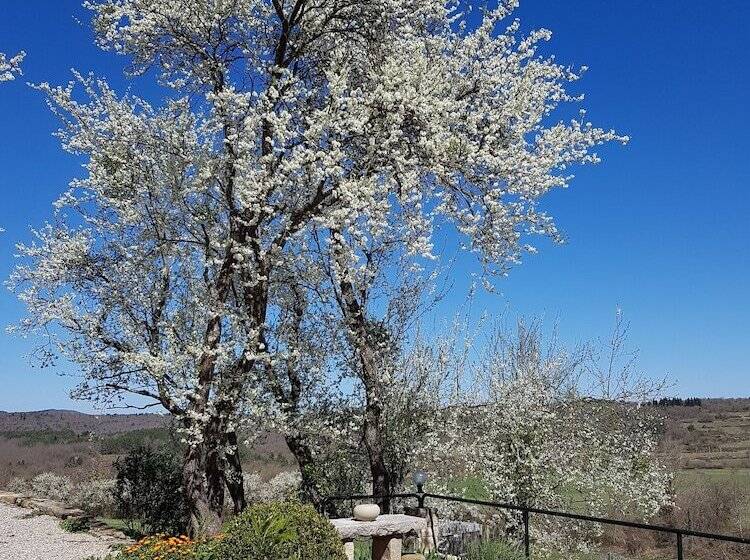 住宿加早餐  La Cocagnière   In A Rural Location