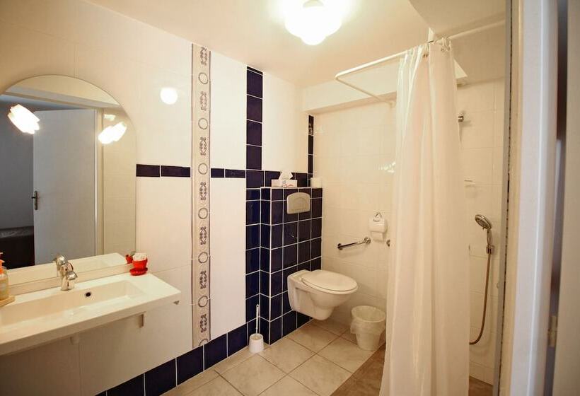 민박 Le Grand Bassin