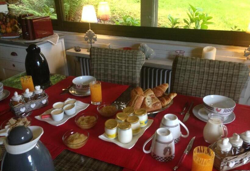 민박 Les Chaumières Du Pays D Auge