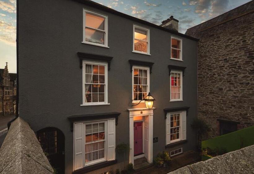 ベッドアンドブレックファースト One Drake Road, Tavistock, Devon