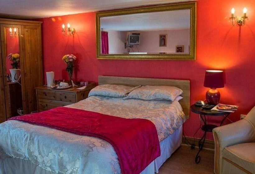 مبيت وإفطار Pentre Riding Stables