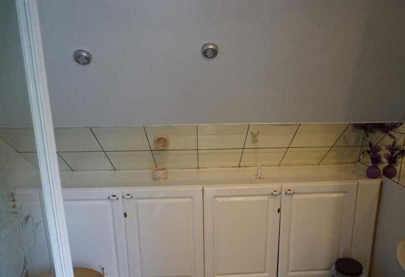 مبيت وإفطار Pentre Riding Stables