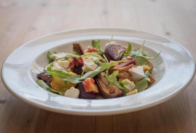 민박 The Golden Key