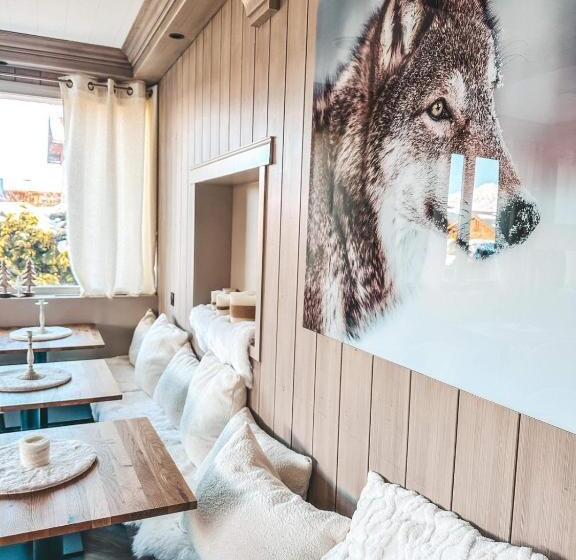 Chalet Hotel Le Mont Bisanne