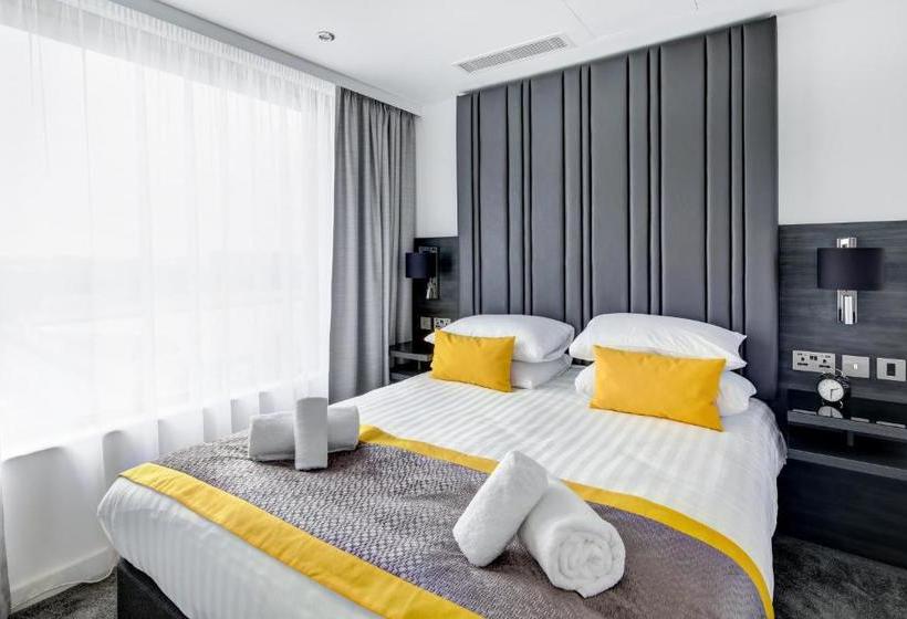 Dockside Apartments At Excel