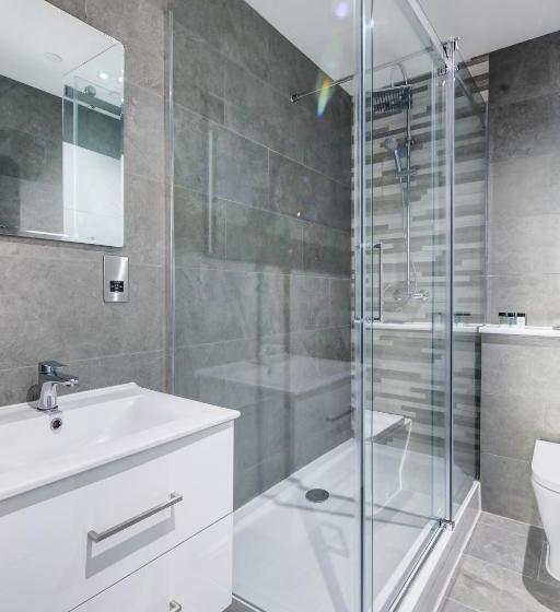 Dockside Apartments At Excel