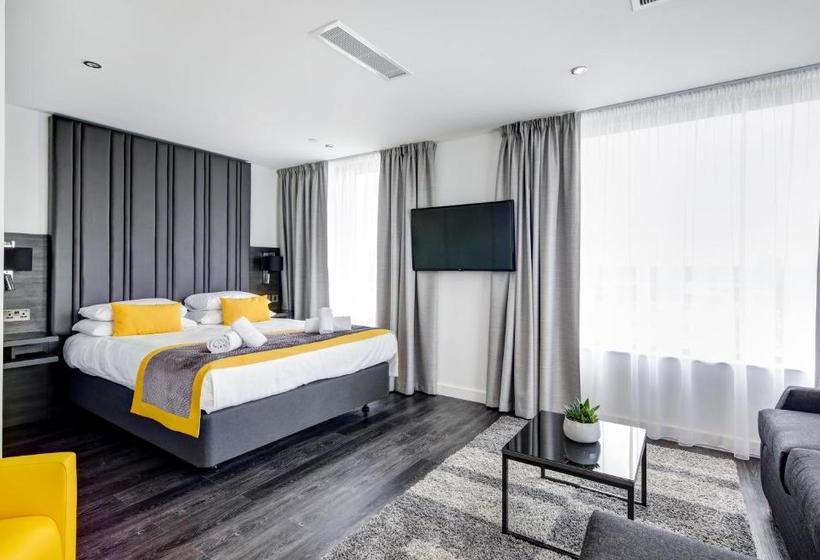 Dockside Apartments At Excel