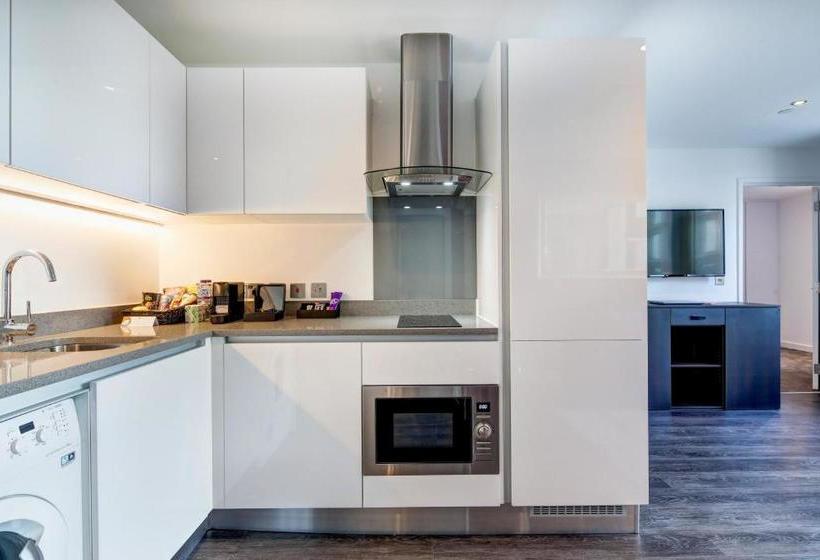 Dockside Apartments At Excel