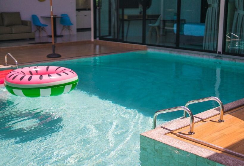 Goodnight Phuket Villa