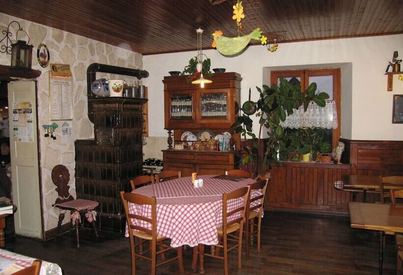 פונדק Auberge De La Canardière