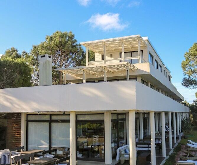 فندق فئة نجمة واحدة Posada Azul Marino