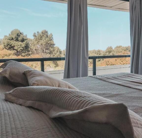 مسافرخانه Posada Azul Marino