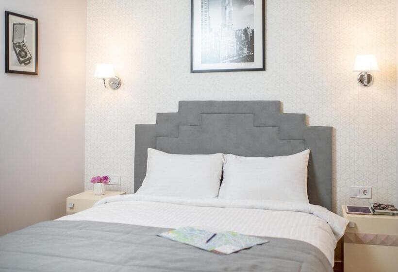 هتل Art Deco Central Rooms