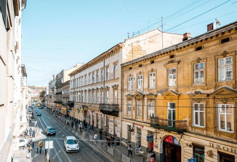 هتل Art Deco Central Rooms