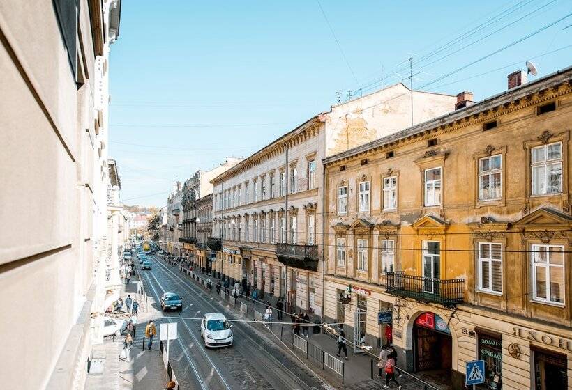 هتل Art Deco Central Rooms