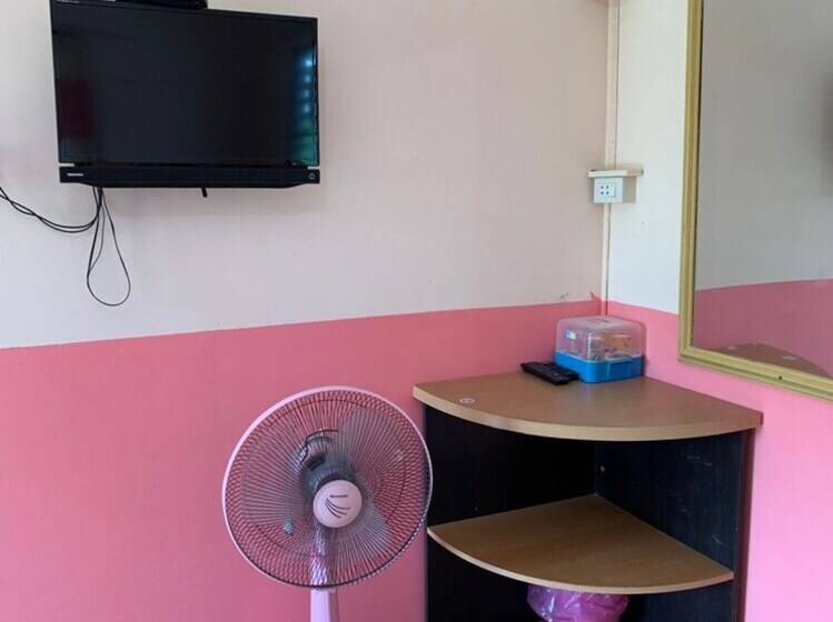 Otel At Trin Khao Kho