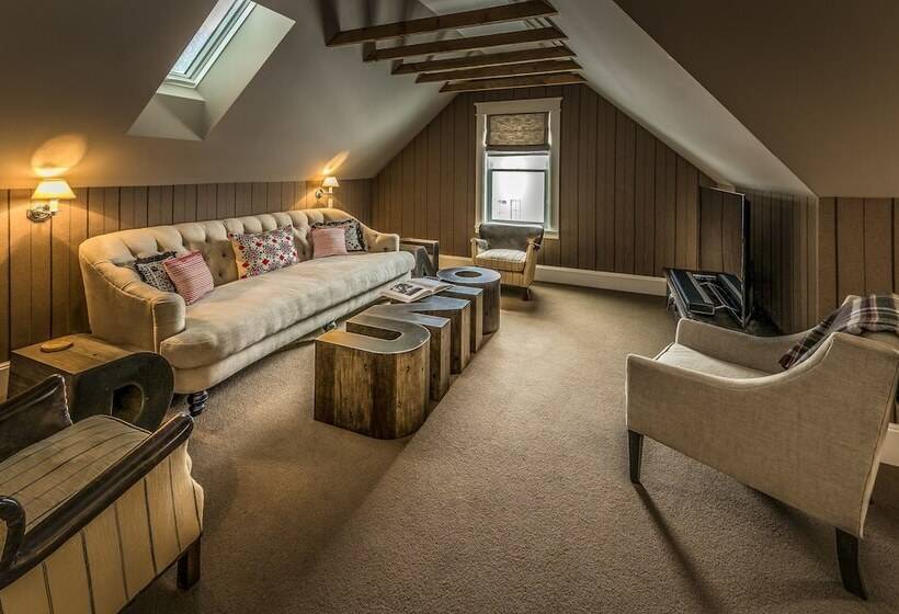 בית מלון כפרי Dunton Town House