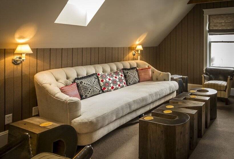 בית מלון כפרי Dunton Town House