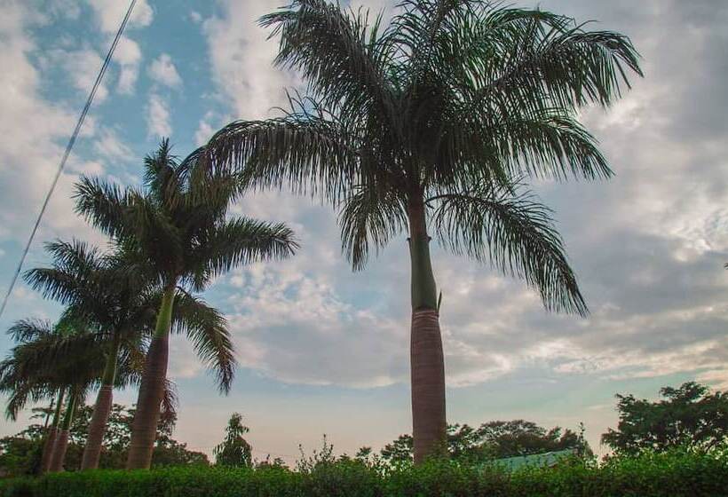 هتل Kavumba Recreation Center