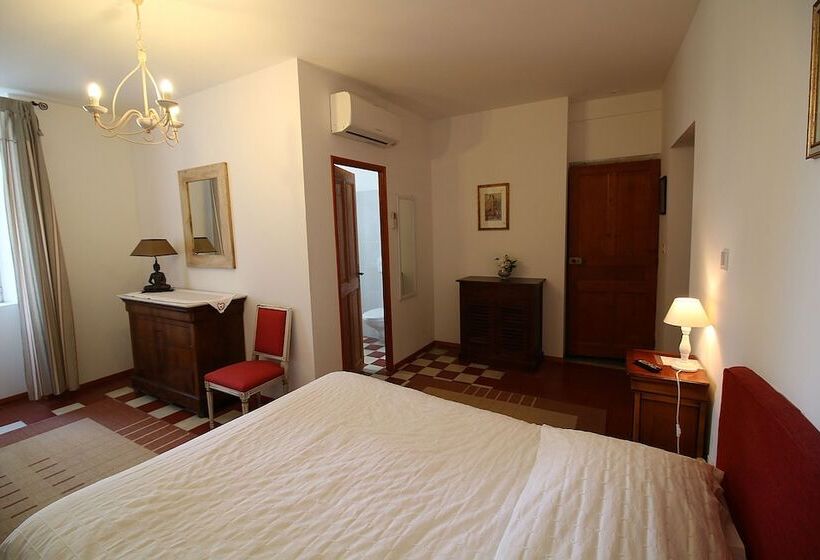 酒店 La Bastide Du Vebron