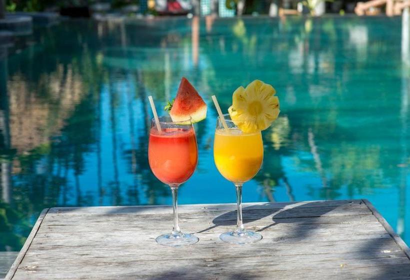 酒店 Nipa Riverside Villa