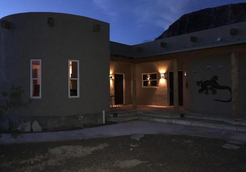 Отель Paisano Village Rv Park & Inn