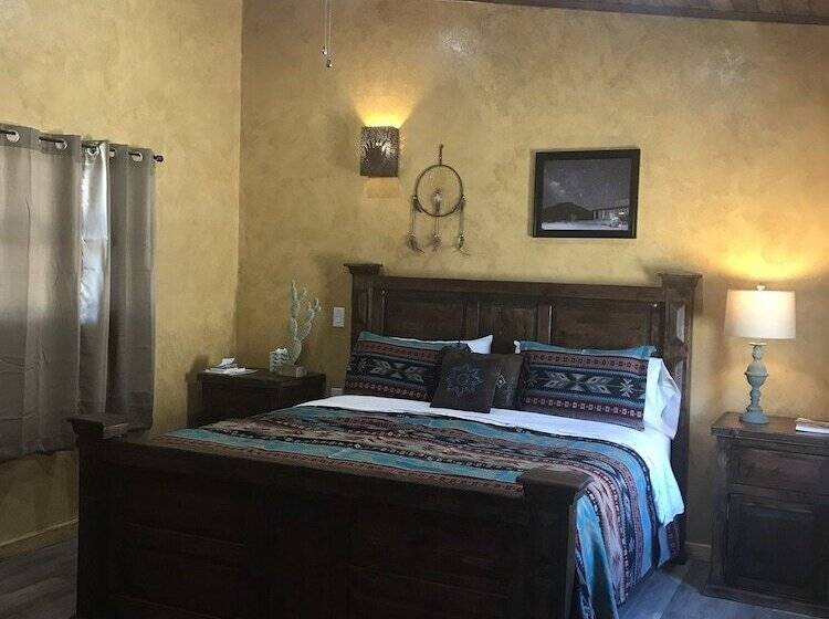 Отель Paisano Village Rv Park & Inn