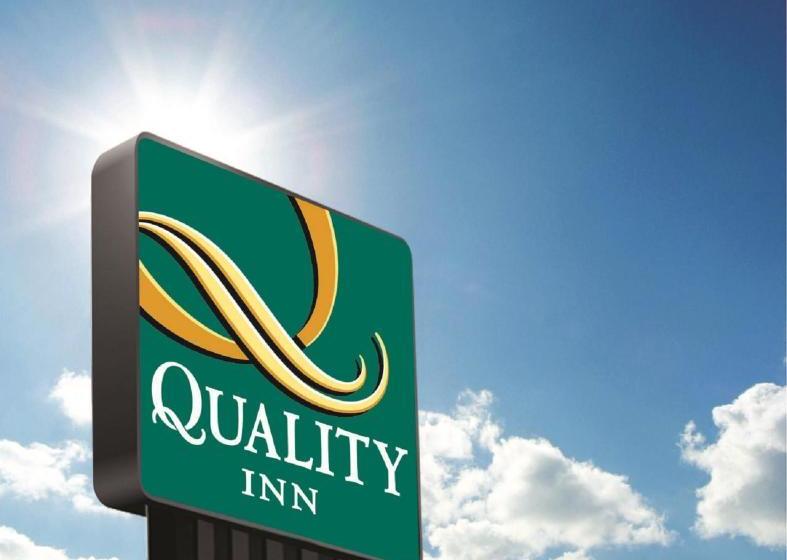 Отель Quality Inn