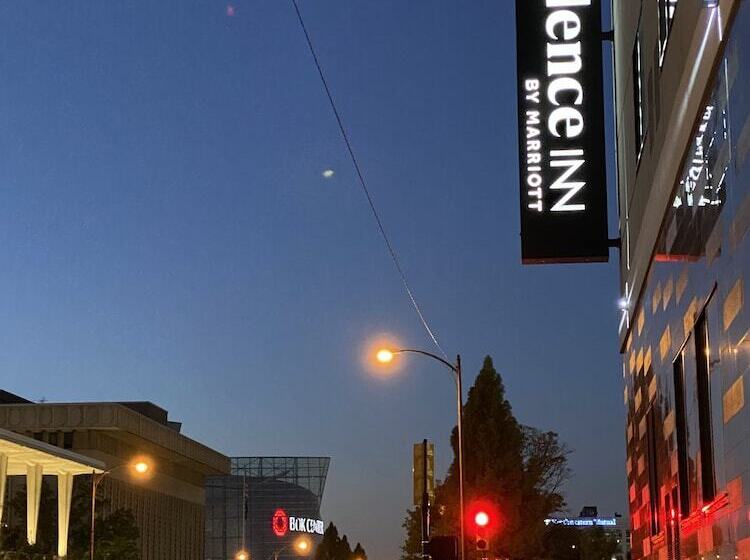 فندق Residence Inn By Marriott Tulsa Downtown