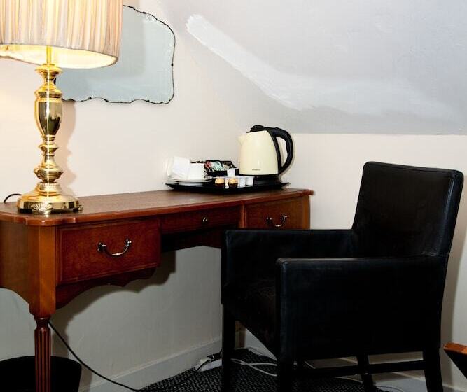 فندق Richmond House