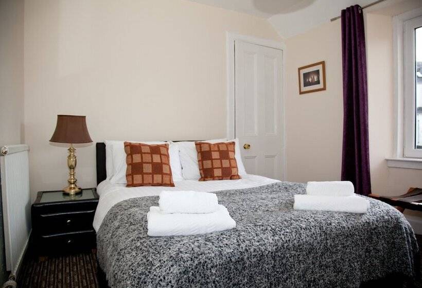 فندق Richmond House