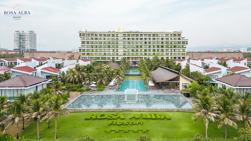 هتل Rosa Alba Resort & Villas Tuy Hoa