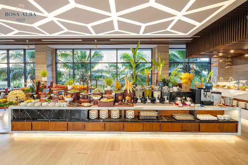 هتل Rosa Alba Resort & Villas Tuy Hoa