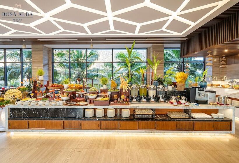 هتل Rosa Alba Resort & Villas Tuy Hoa