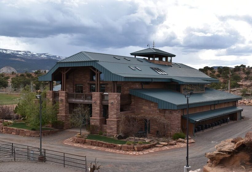 乡村酒店  Cougar Ridge