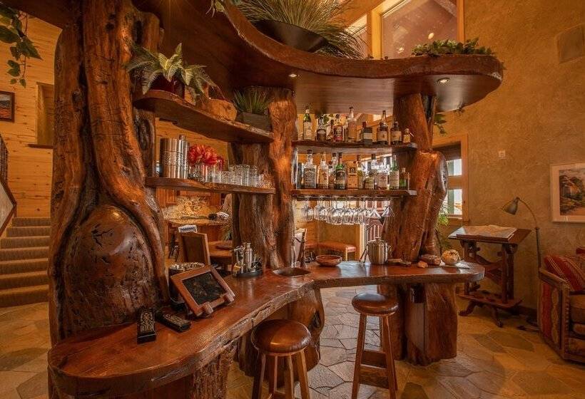 乡村酒店  Cougar Ridge