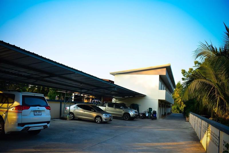 호텔 Sabaidee Place