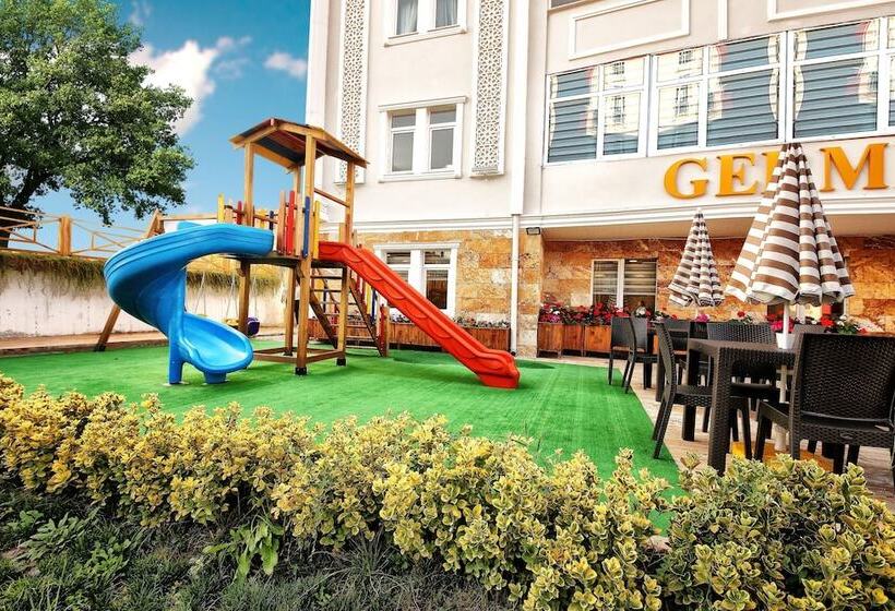 ホテル Safran Germia Palas