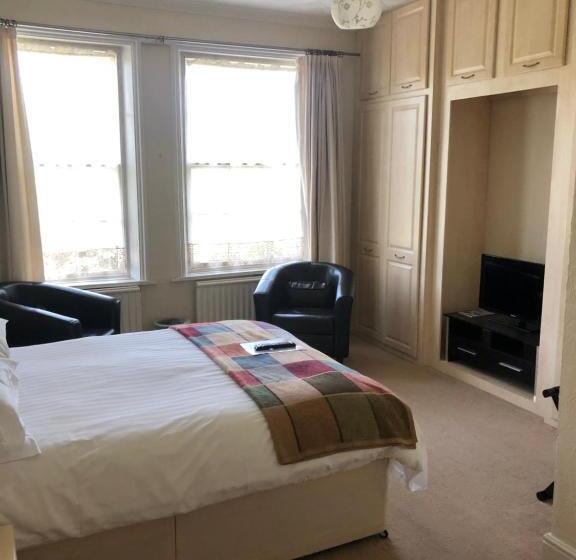 בית מלון כפרי The Hunt Lodge