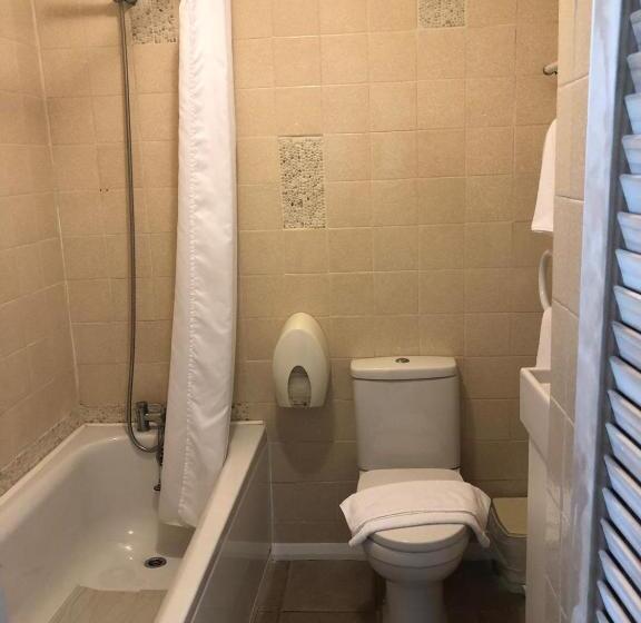 בית מלון כפרי The Hunt Lodge