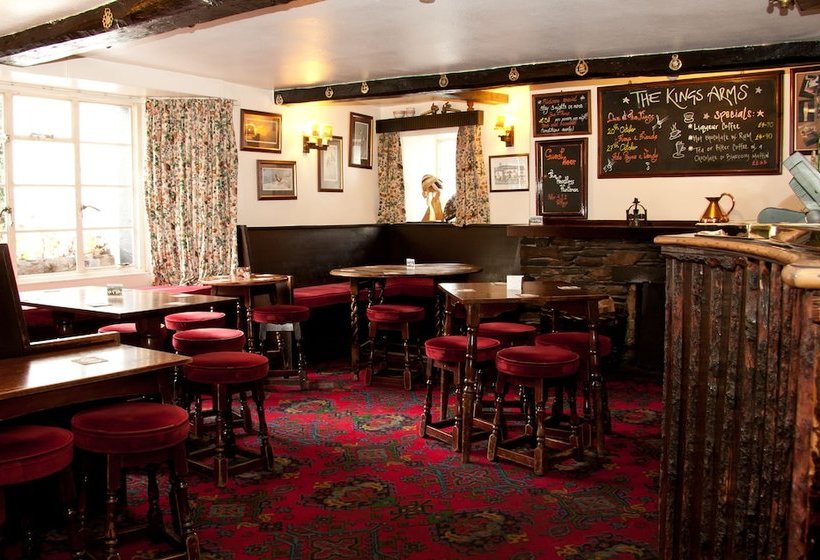 호텔 The Kings Arms