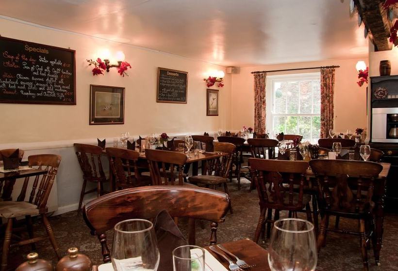 호텔 The Kings Arms